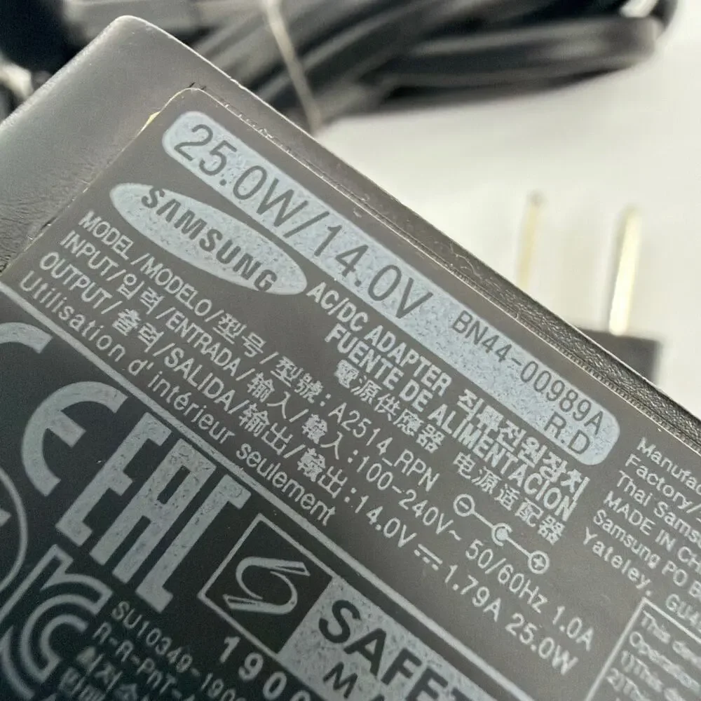 Samsung A2514_RPN 25W 14V AC/DC Power Adapter